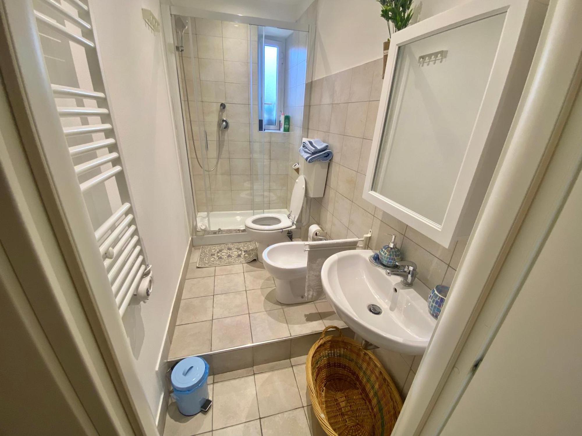 Center House 272 Apartment La Spezia Ngoại thất bức ảnh